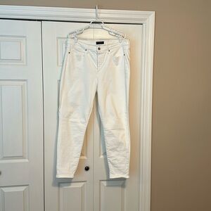 Banana republic curvy skinny white jeans, size 33/16